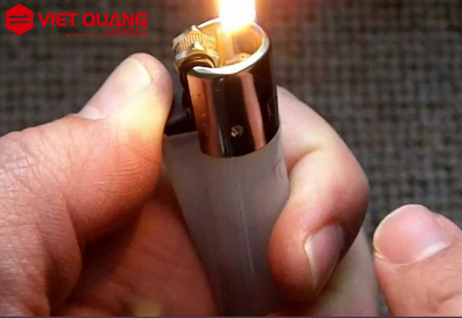 xăng thơm dùng trong bật lửa