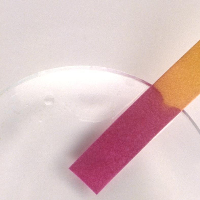 axit nitric làm quỳ tím hóa đỏ