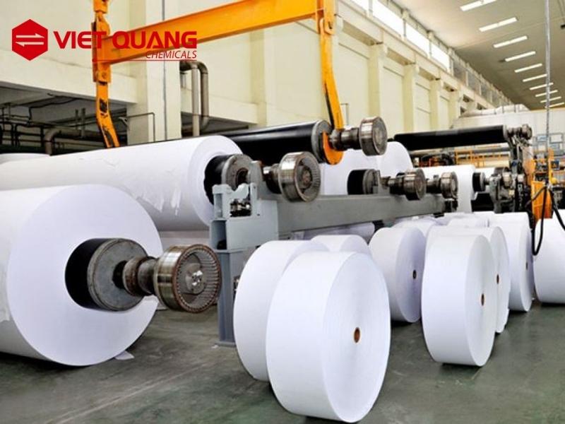 san-xuat-giay-la-mot-trong-nhung-ung-dung-cua-hoa-chat-phen-nhom
