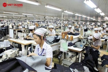 Tại sao phải dùng dầu máy may và cách lựa chọn dầu máy may phù hợp